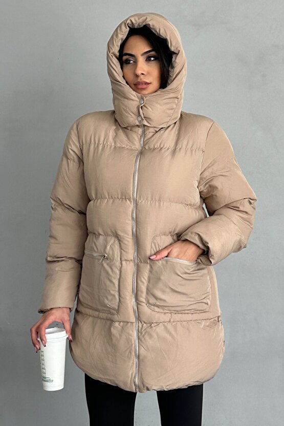 Kadın Kapüşonlu Uzun Şişme Mont Fermuarlı Cepli Kışlık Puffer Mont