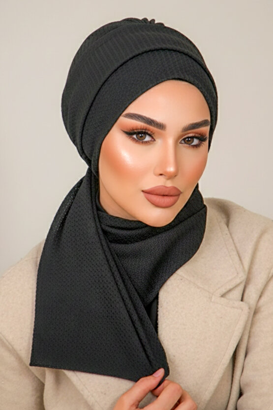 Siyah Triko Atkılı Tesettür Bone