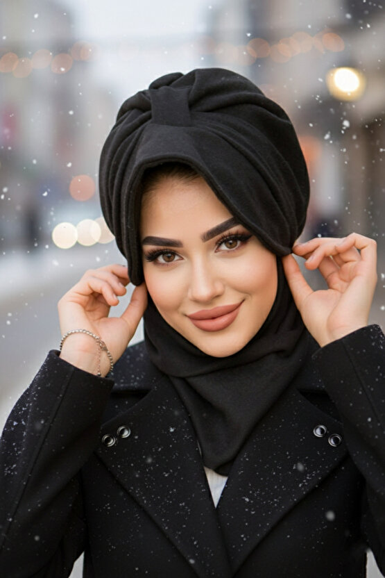 Siyah Kaşe Şapkalı Bone Ve Etol Takım