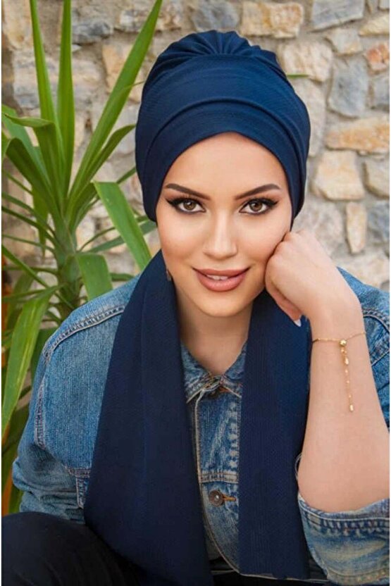 Koyu Lacivert Atkılı Tesettür Bone
