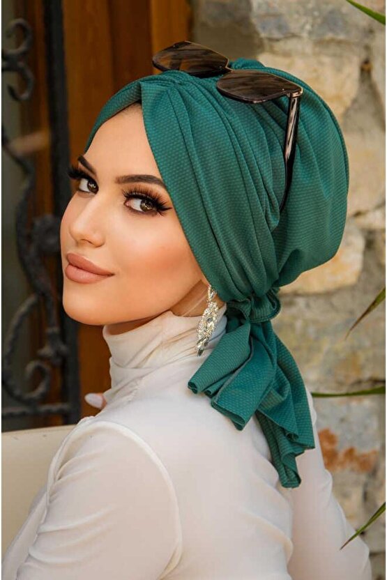 Zümrüt Tokalı Bone