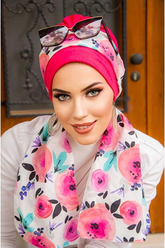 Fuşya Çiçek Desen Fularlı Bone