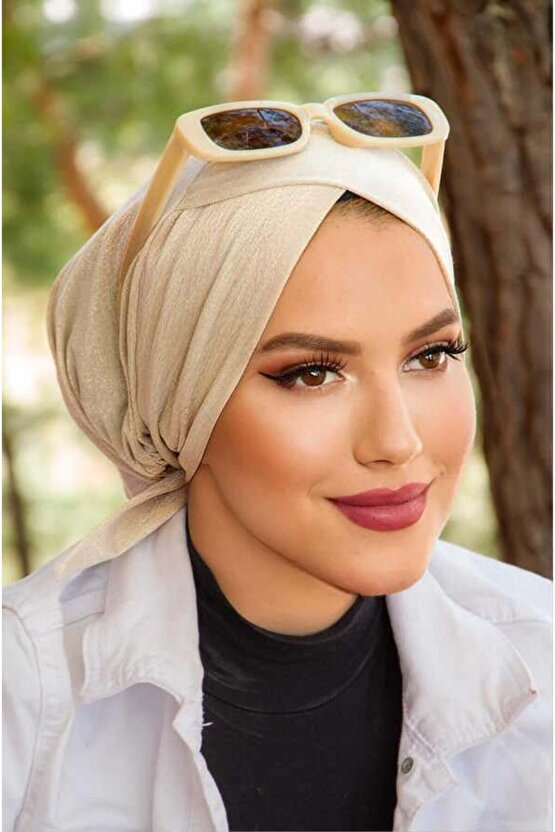 Ekru Işıltılı Çapraz Bone