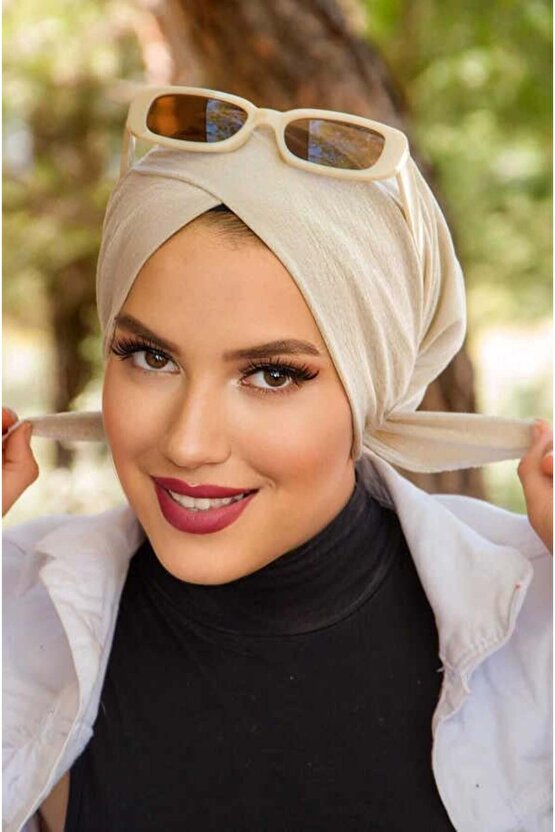 Ekru Işıltılı Çapraz Bone