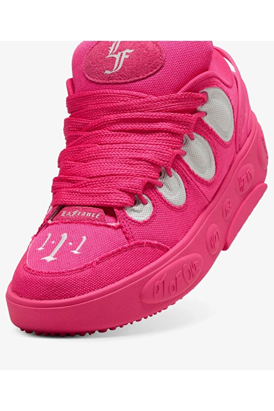 LaFrancé Pink Carpet