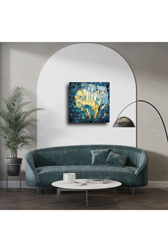 Kalp Desenli Cam Tablo