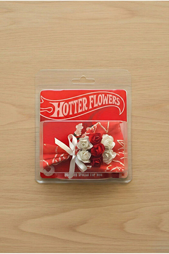 Minik Buket Özel Tasarım Kırmızı Beyaz Gül Buketi Koleksiyonluk