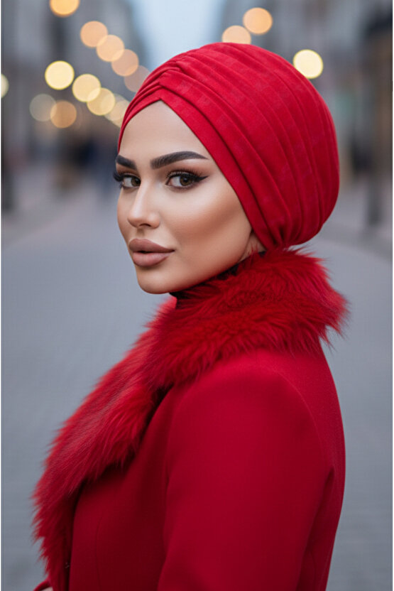 Kırmızı Kışlık Büzgülü Bone