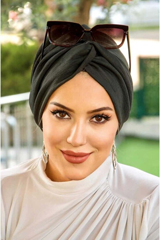 Siyah Haki Hazır Burgulu Düğüm Bone