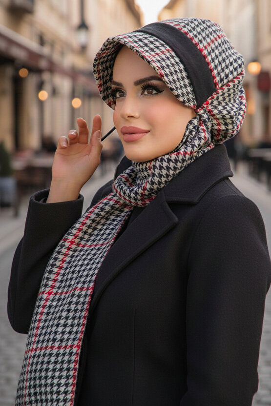 Kırmızı Kazayağı Atkılı Şapka - 30300