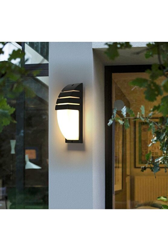 Elektrik İle Çalışır 24 Watt Günışığı Ledli Aplik, Karanlıkta Hareket Gördükçe Yanar