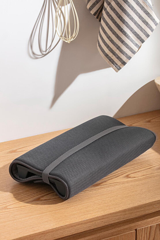 Katlanabilir Bulaşıklık – Su Emici Tabanlı, Pratik ve Şık Mutfak Düzenleyici