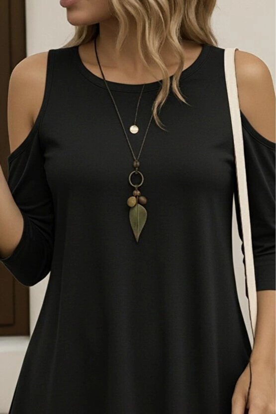 Kadın Omuzlardan Açık Sıfır Yaka Asimetrik Kesim Detay Viskon Bluz