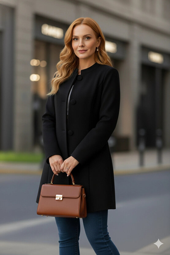 Kadın Uzun Kollu Yakalı önü Düğmeli Ithal Kaşe Astarlı Kaban