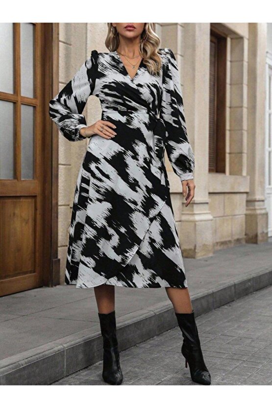 Kadın Uzun Kollu Kruvaze Yakalı Yandan Bağlamalı Desenli Mini Modal Elbise