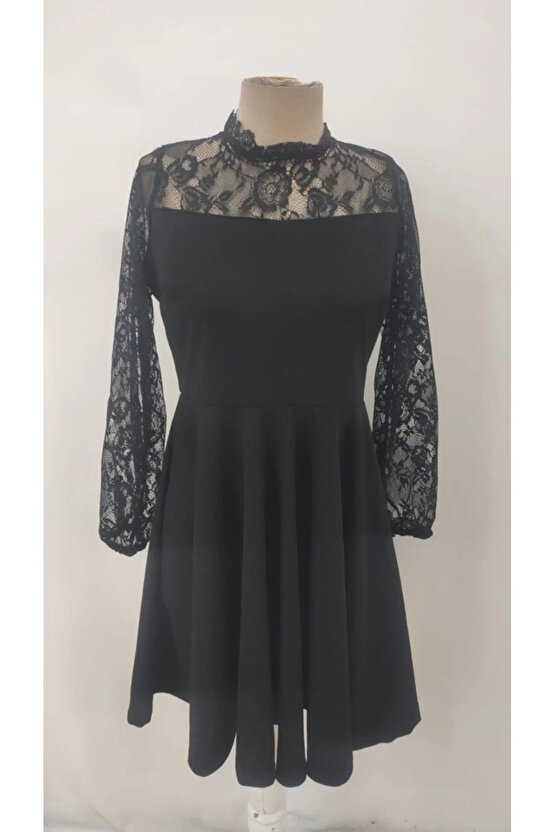 Kadın Uzun Kollu Dantelli Kloş Mini Ithal Krep Elbise