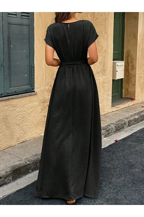 Kadın Kısa Kollu Kayık Yaka Beli Kuşaklı Aerobin Elbise