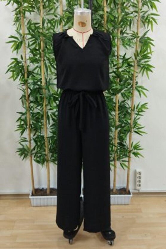 V Yaka Aerobin Bluz Ve Kuşaklı Pantolon İkili Takım