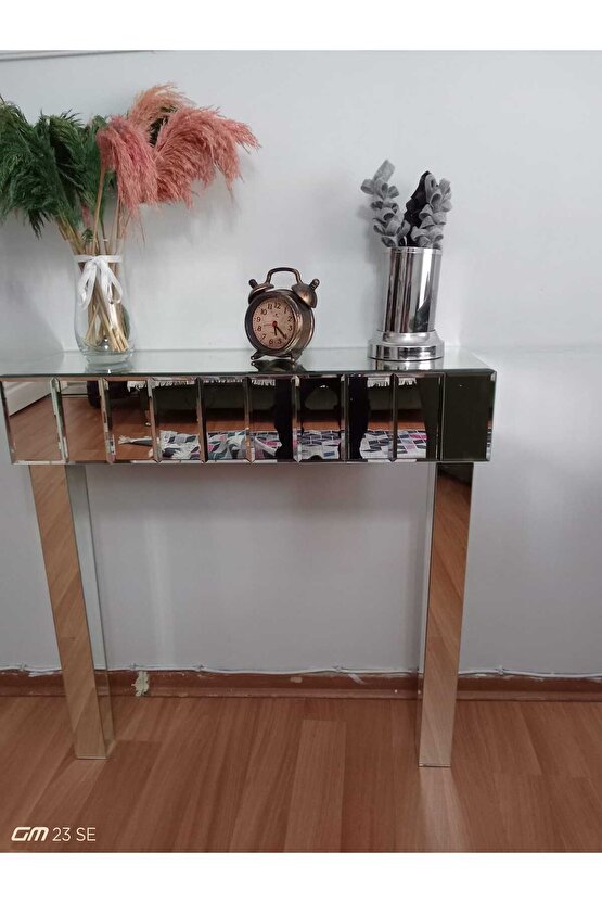 DEKORATİF DRESUAR  AYNA KAPLAMALI KONSOL