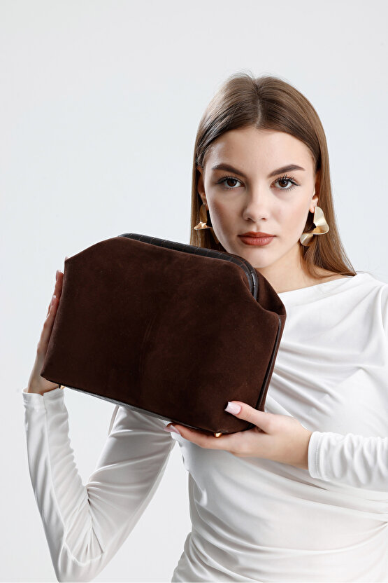 Heybes Kadın Koyu Kahve Süet Clutch El Çantası Şık Zarif Ve Minimalist Kullanışlı Tasarım