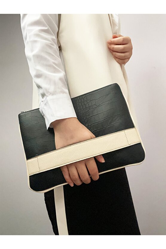 Bantlı Siyah Kroko Desenli Portföy Çanta