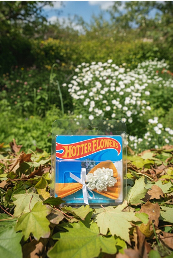 Koleksiyonluk Şık Hediye Beyaz Gül Aranjmanı