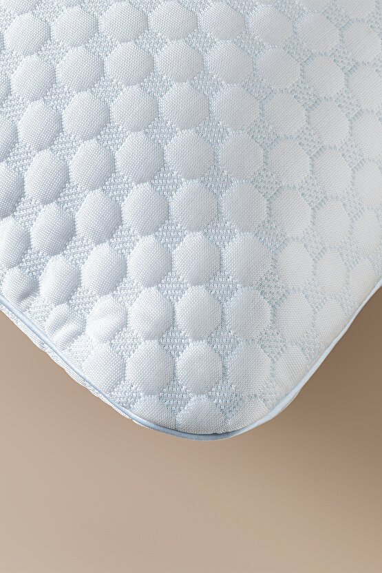 Cool Aura Yumuşak Dokulu Soğutucu Visco Yastık