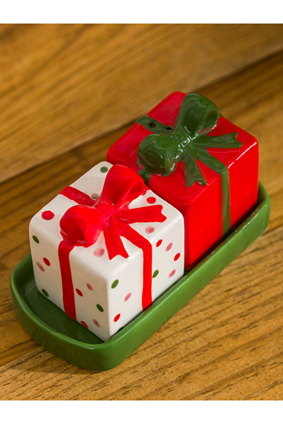 Shining Storedan Işıltılı Seçimler | Hediye Paketi Figürlü Seramik Tuzluk ve Biberlik