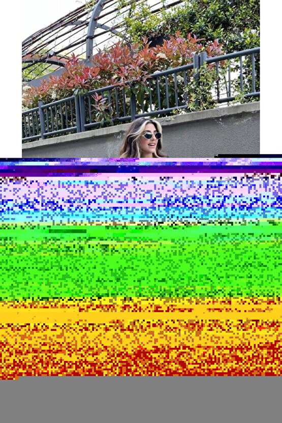 Kadın Yuvarlak Ribana Yaka Beyaz Yırtmaç Detaylı Viskon Tam Boy Elbise