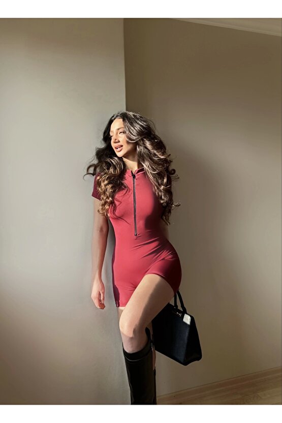 Rahat Kullanımlı Bordo Şort Tulum