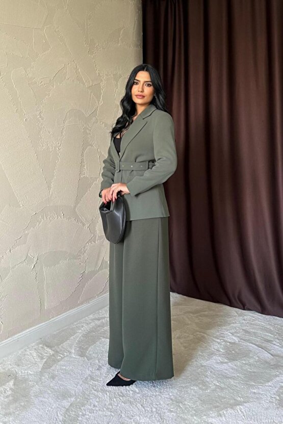 Gökyüzü Moda Haki Cep Kapaklı Ve Kemerli Ceket