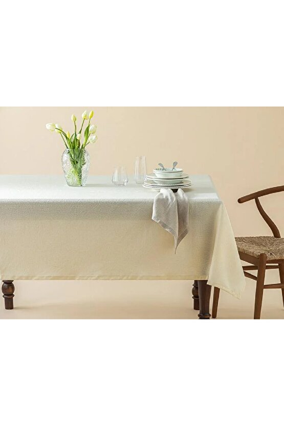 Nelda Dertsiz Masa Örtüsü 100x140 Cm Bej