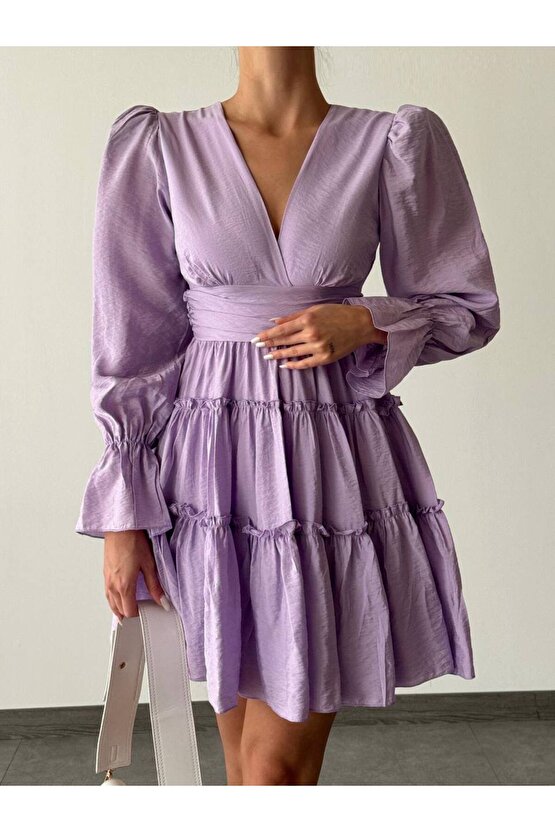 V Yaka Balon Kol Belden Oturtmalı Aerobin Kumaş Mini Boy Lila Elbise