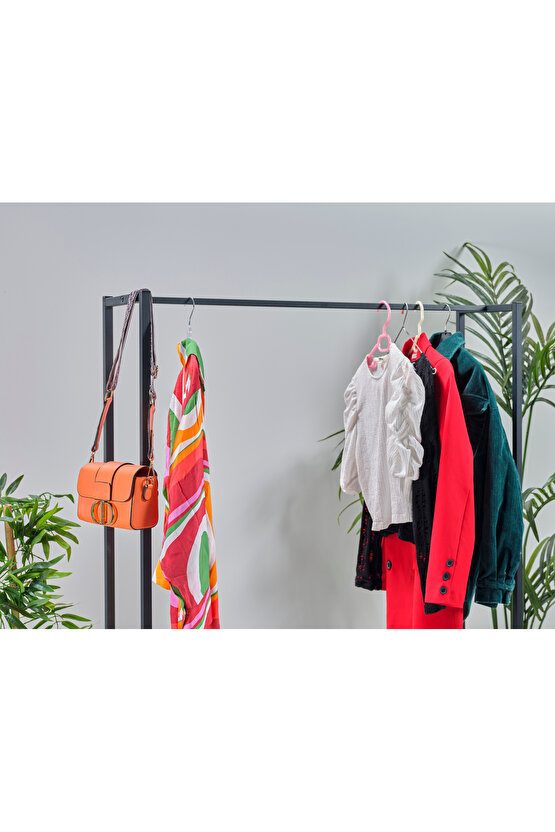 Metal Konfeksiyon Askısı Metal Asklık Portmanto