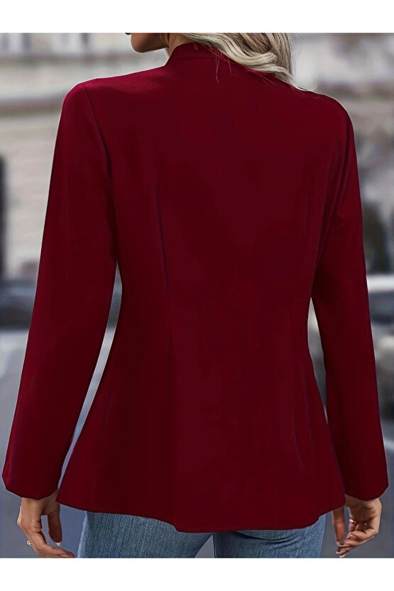 Kadın Uzun Kollu Hakim Yaka önden Düğmeli Kısa Atlas Ceket