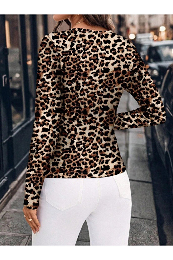 Kadın Uzun Kollu Kruvaze Yakalı Dantelli Kısa Viskon Bluz