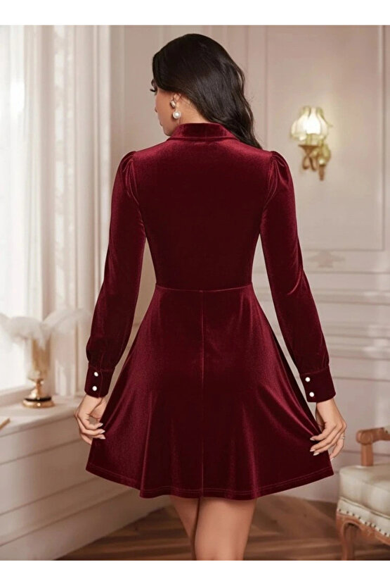 Kadın Uzun Kollu Yakalı Tül Detaylı Incili Mini Kadife Elbise