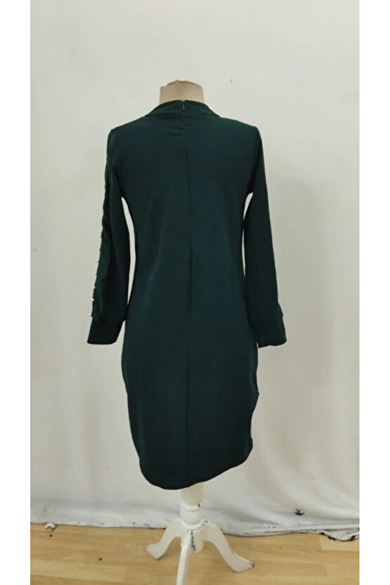 Kadın Uzun Kollu Yarı Balıkçı Yaka Tül Ve Inci Detaylı Kısa Ithal Krep Midi Elbise