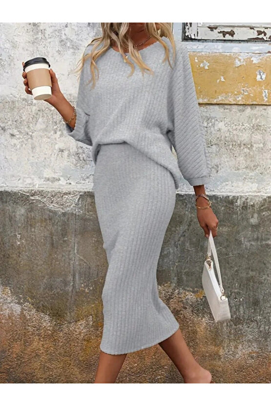 Kadın Uzun Kollu Yuvarlak Yakalı şardonlu Kaşkorse Bluz Ve Etek Ikili Takım