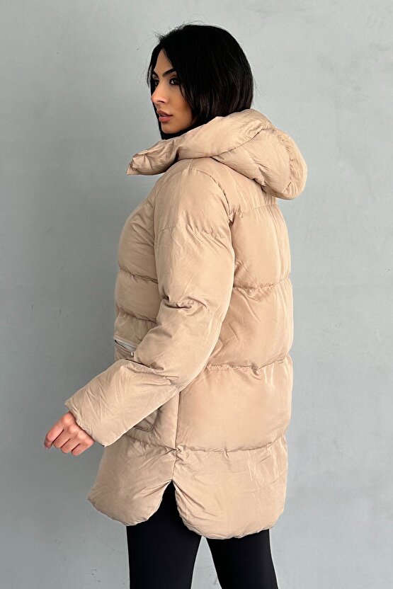 Kadın Kapüşonlu Uzun Şişme Mont Fermuarlı Cepli Kışlık Puffer Mont