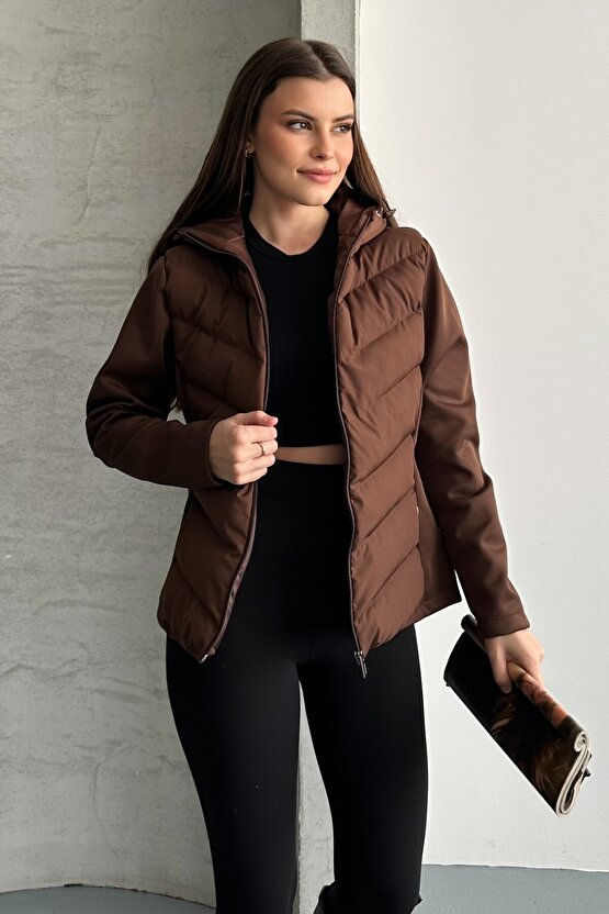 Kadın Kahverengi Kapüşonlu Termal Şişme Mont - Yeni Sezon Range Rover Mom ZR Stil Mont