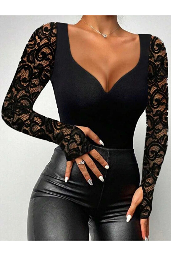 Kadın Uzun Kollu Dantelli Dekolte Detaylı Dalgıç Bluz
