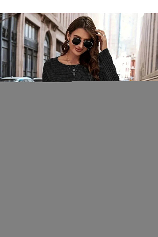 Yırtmaçlı Mini Şort Etek