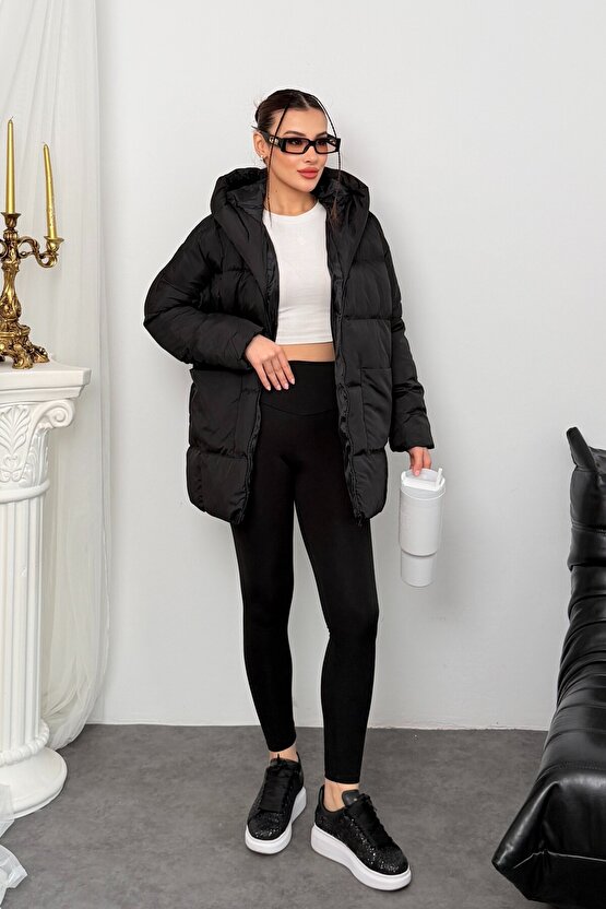 Kadın Kapüşonlu Oversize Siyah Şişme Mont - Puffer Yarasa Kol Kışlık Kaban