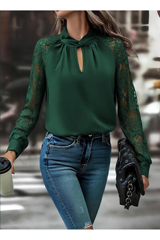 Kadın Uzun Kollu Yaka Düğme Detay Güpürlü Kol Krep Bluz