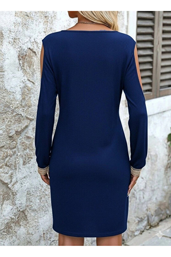 Kadın Uzun Kollu Omuzdan Açık V Dantel Yakalı Mini Waffle Elbise