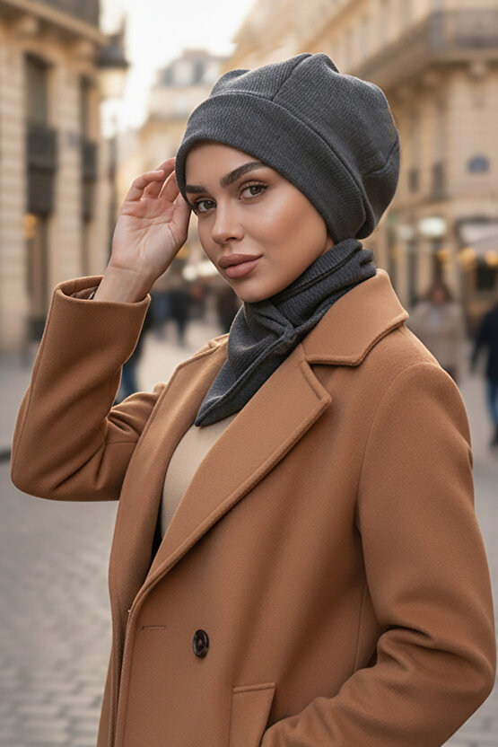 Antrasit Triko Bere Ve Etol Takım