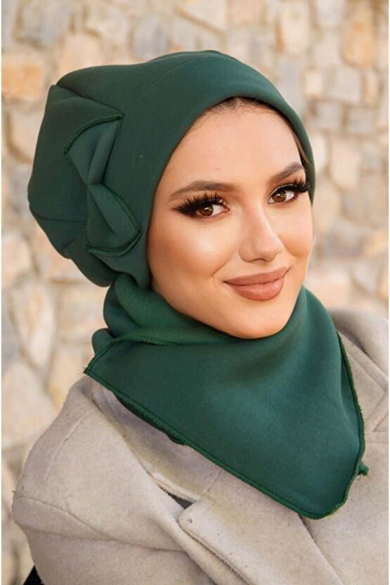 Zümrüt Fiyonklu Tesettür Bere Ve Etol Takım