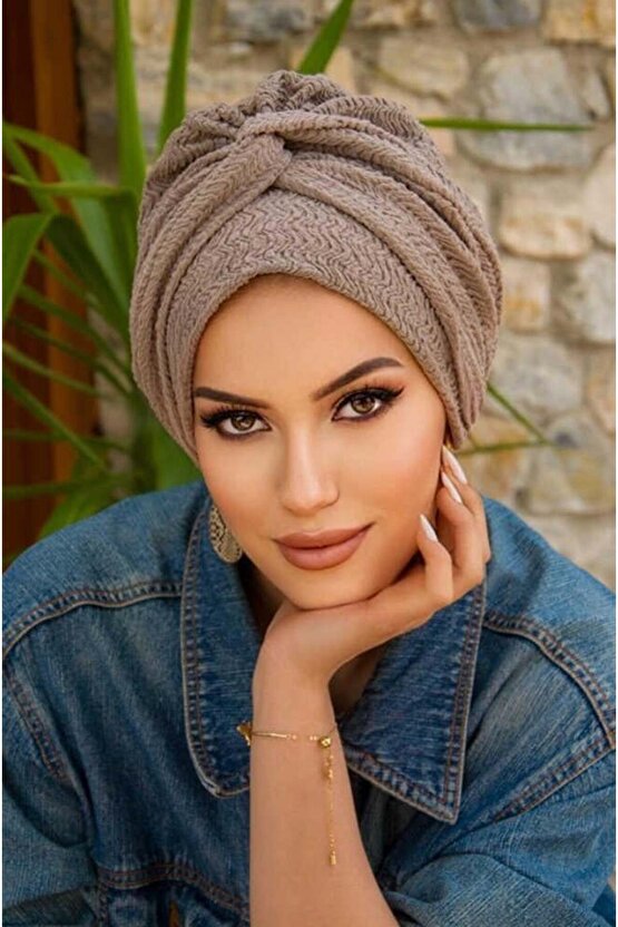 Taş Rengi Burgu Detaylı Düğüm Bone