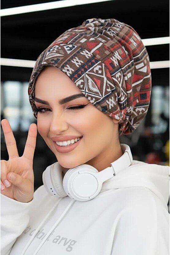 Vizon Kahve Bantlı Şapka Bone